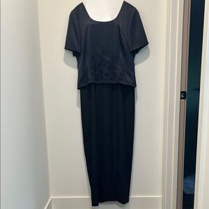 Liz Claiborne Navy Blue Formal Long Dress/ Gown